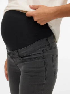 Ausgestellt Jeans