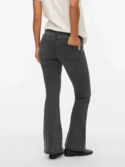 Ausgestellt Jeans