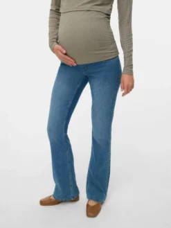 Ausgestellt Jeans