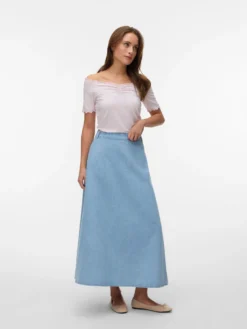 AWAMYRA Top