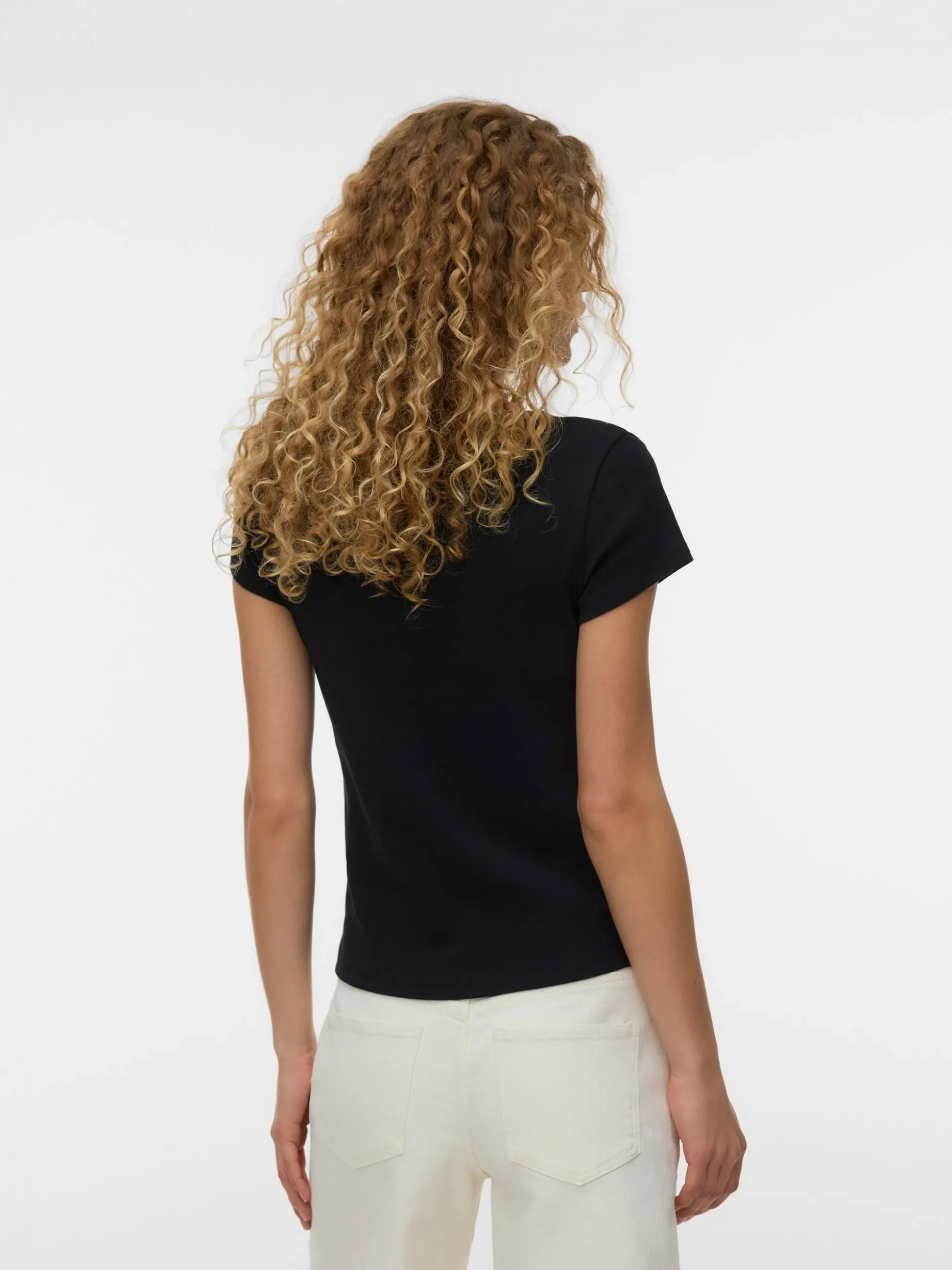 AWBONNIE T-Shirt