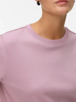 AWNAIMA T-Shirt