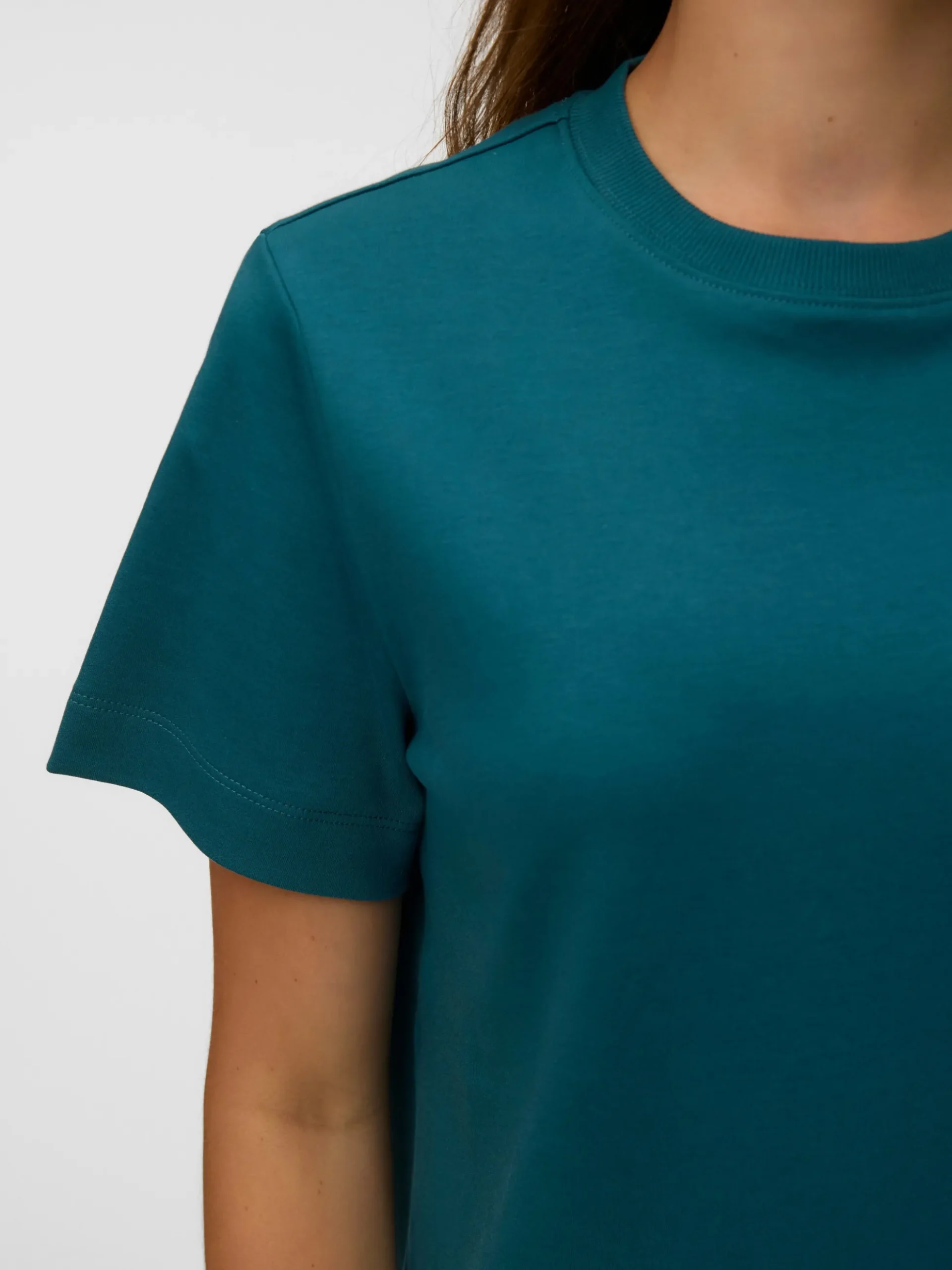 AWNAIMA T-Shirt