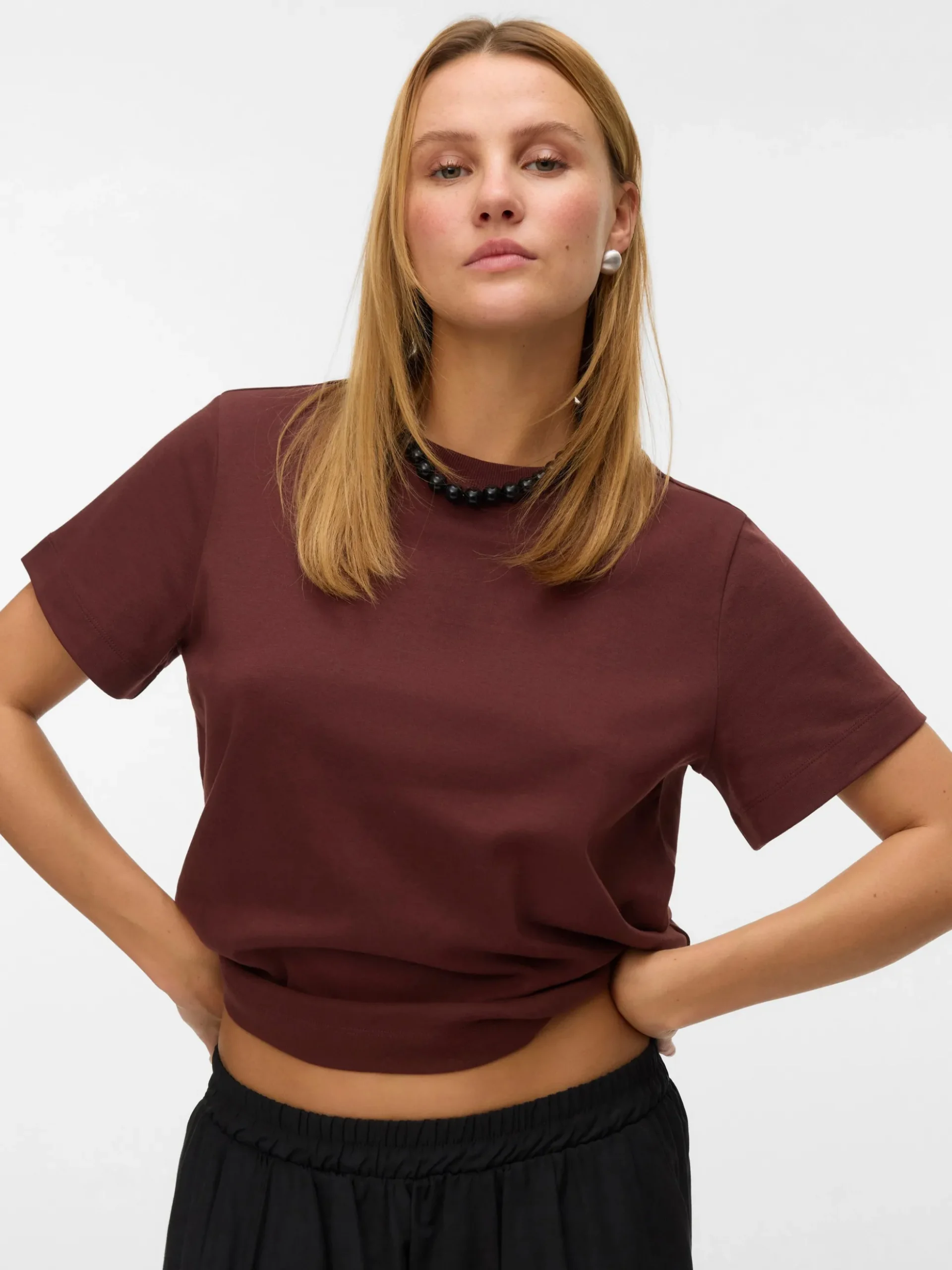 AWNAIMA T-Shirt