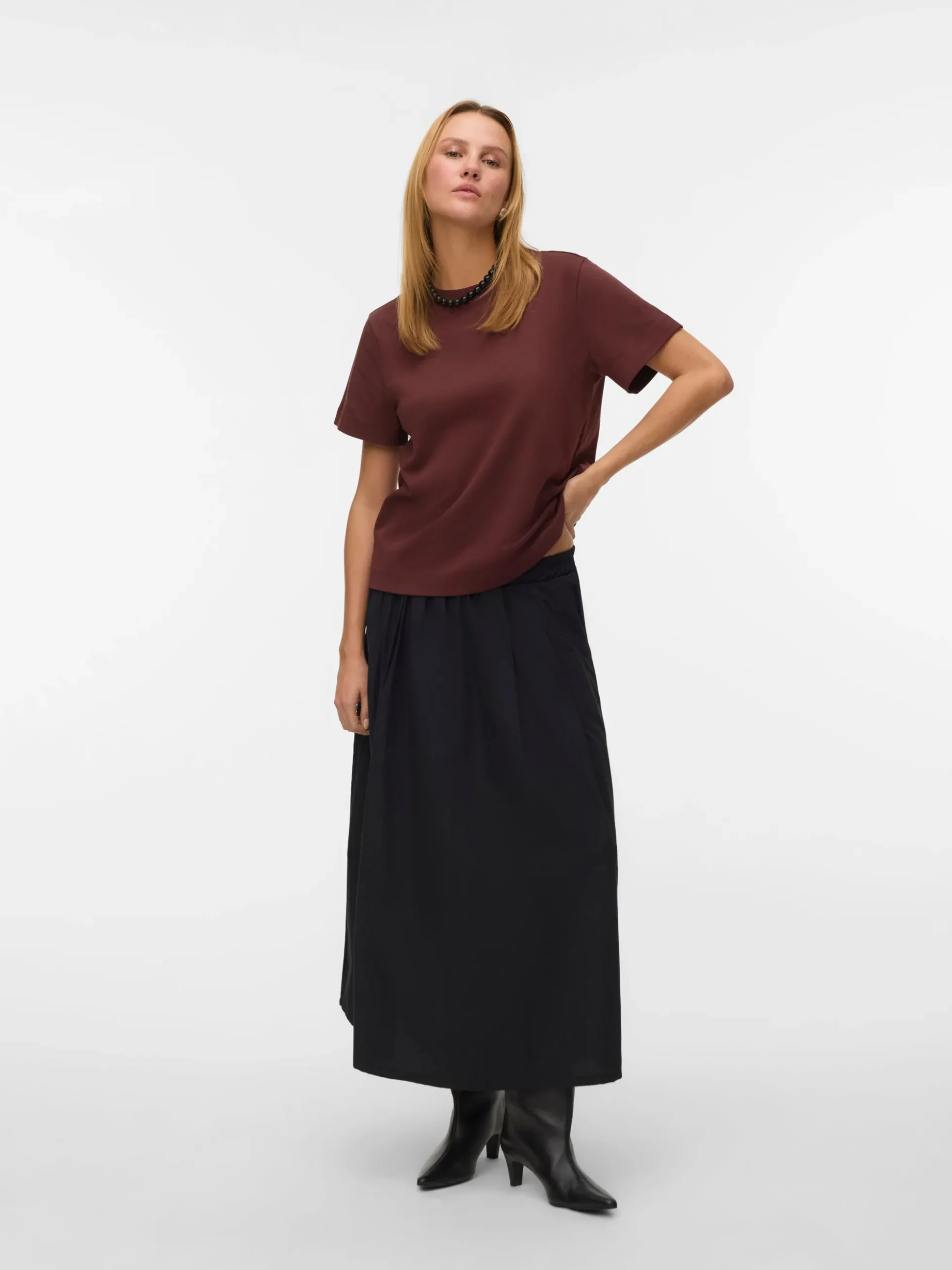 AWNAIMA T-Shirt