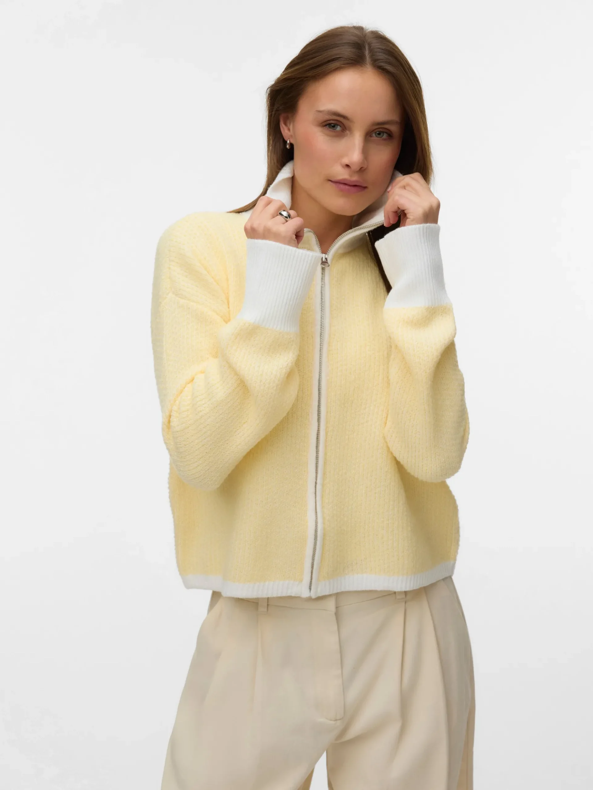 AWOLLIE Strickjacke