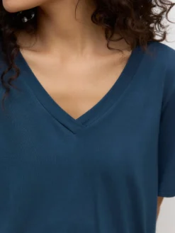 AWRITA T-Shirt