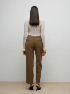AWTESSY Top