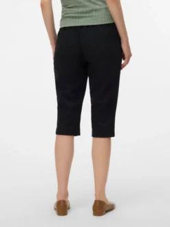 Enger Schnitt Chino Hose
