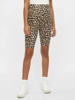 Enger Schnitt Shorts