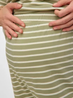 Normal geschnitten Hohe Taille Hose