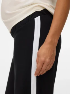 Normal geschnitten Hose
