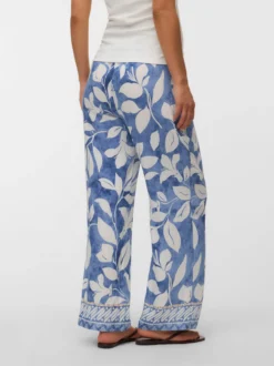 Normal geschnitten Hose