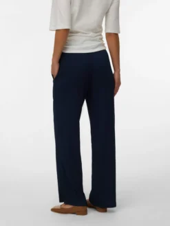 Normal geschnitten Hose