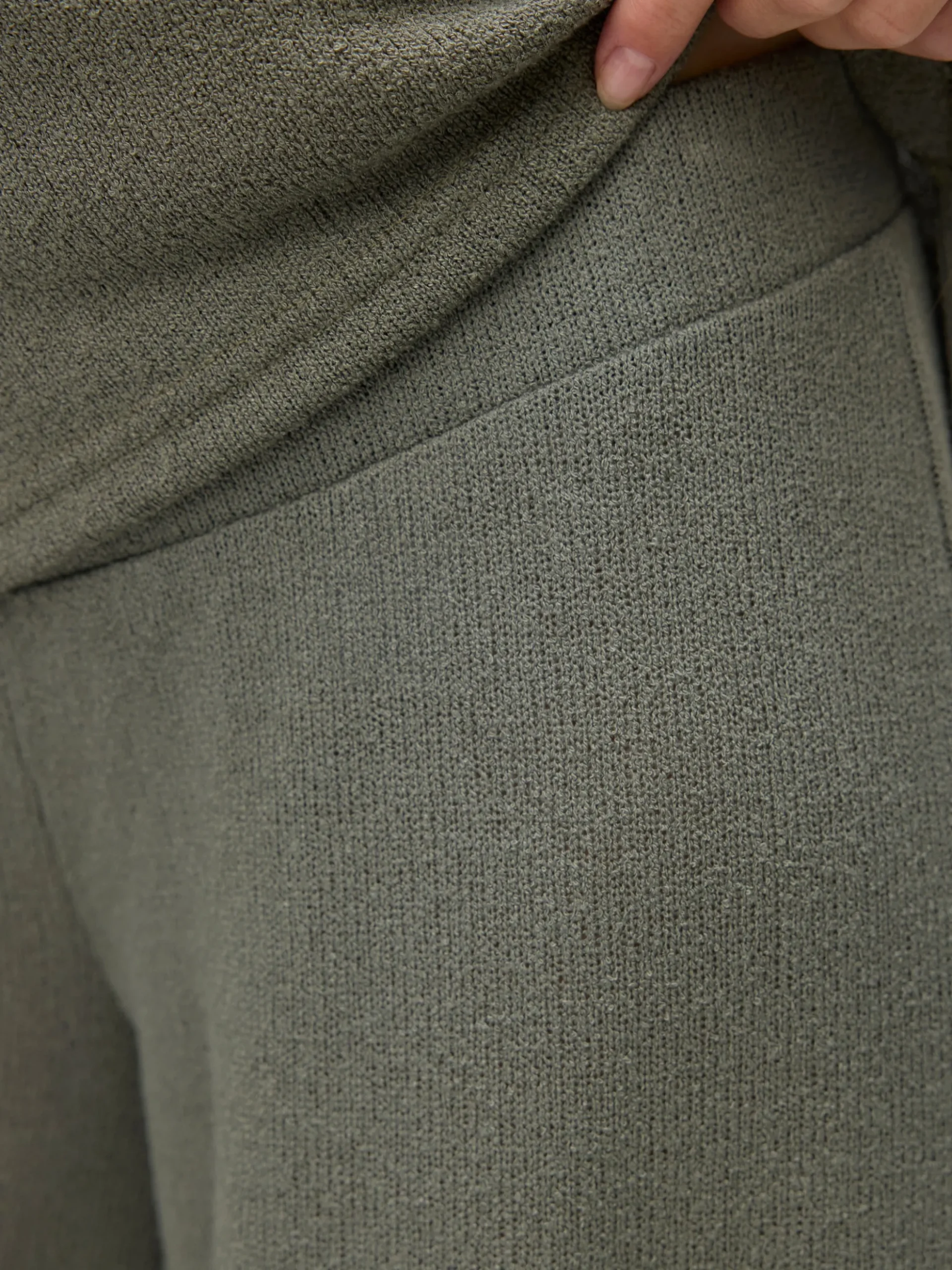 Normal geschnitten Hose
