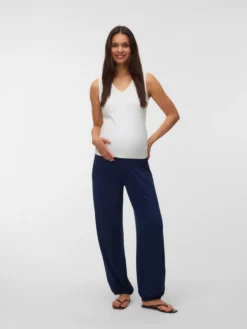 Normal geschnitten Hose