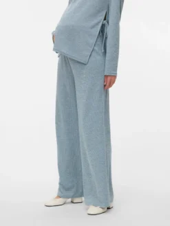 Normal geschnitten Hose