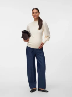 Normal geschnitten Rundhals Pullover