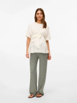 Normal geschnitten Rundhals Top