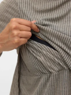 Normal geschnitten Rundhals Top