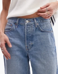TOPSHOP Mittlere Taille Gerade geschnitten Jeans