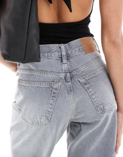 TOPSHOP Mittlere Taille Locker geschnitten Jeans