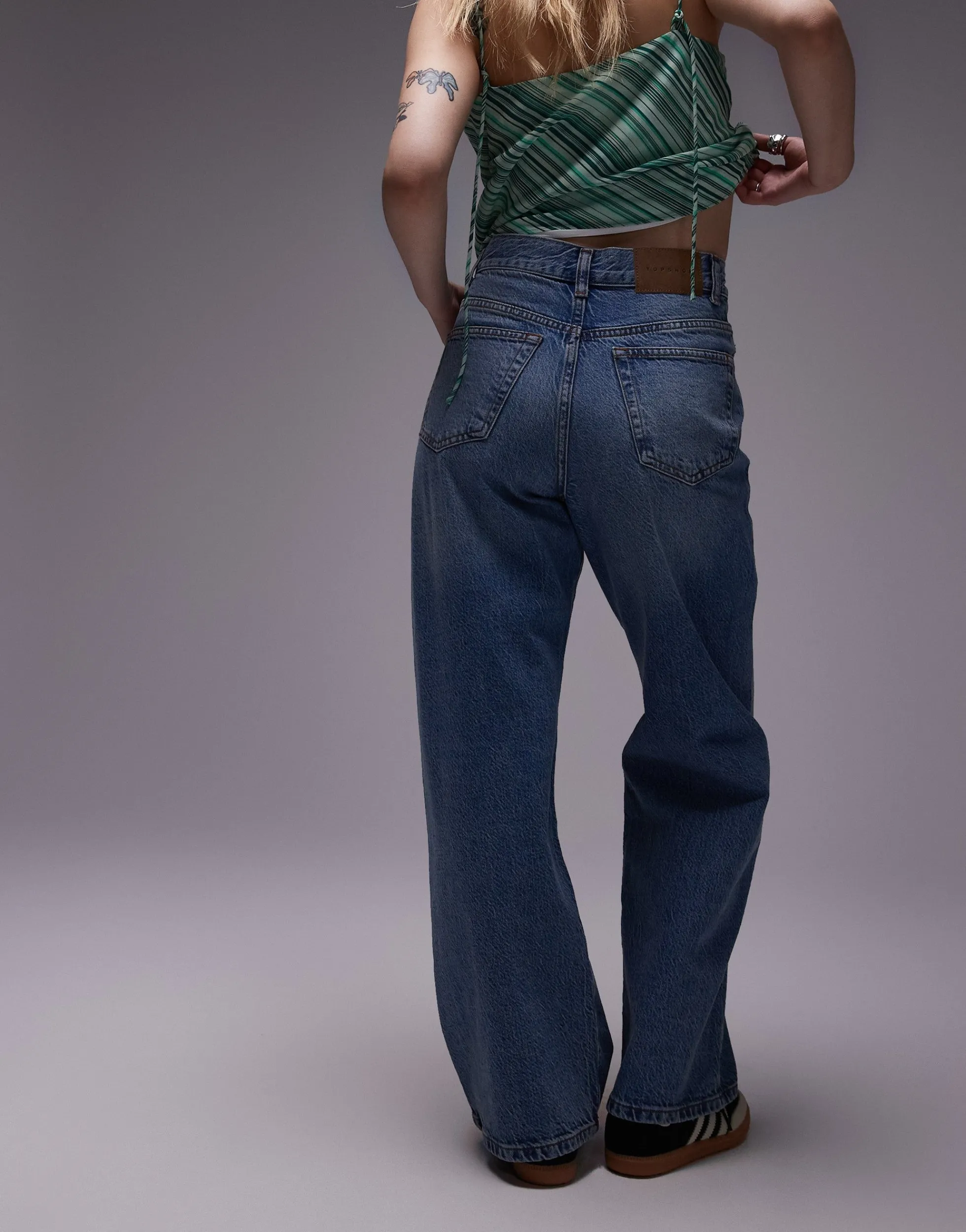 TOPSHOP Mittlere Taille Locker geschnitten Jeans