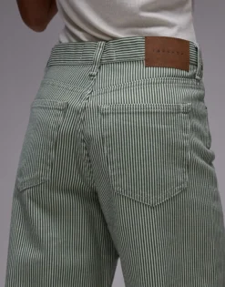 TOPSHOP Mittlere Taille Locker geschnitten Jeans