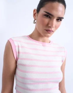 TSADELA Top