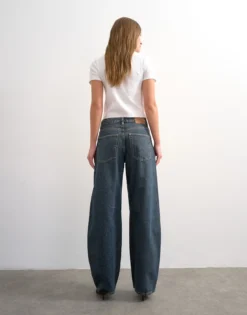 TSBARREL Barrel Fit Jeans
