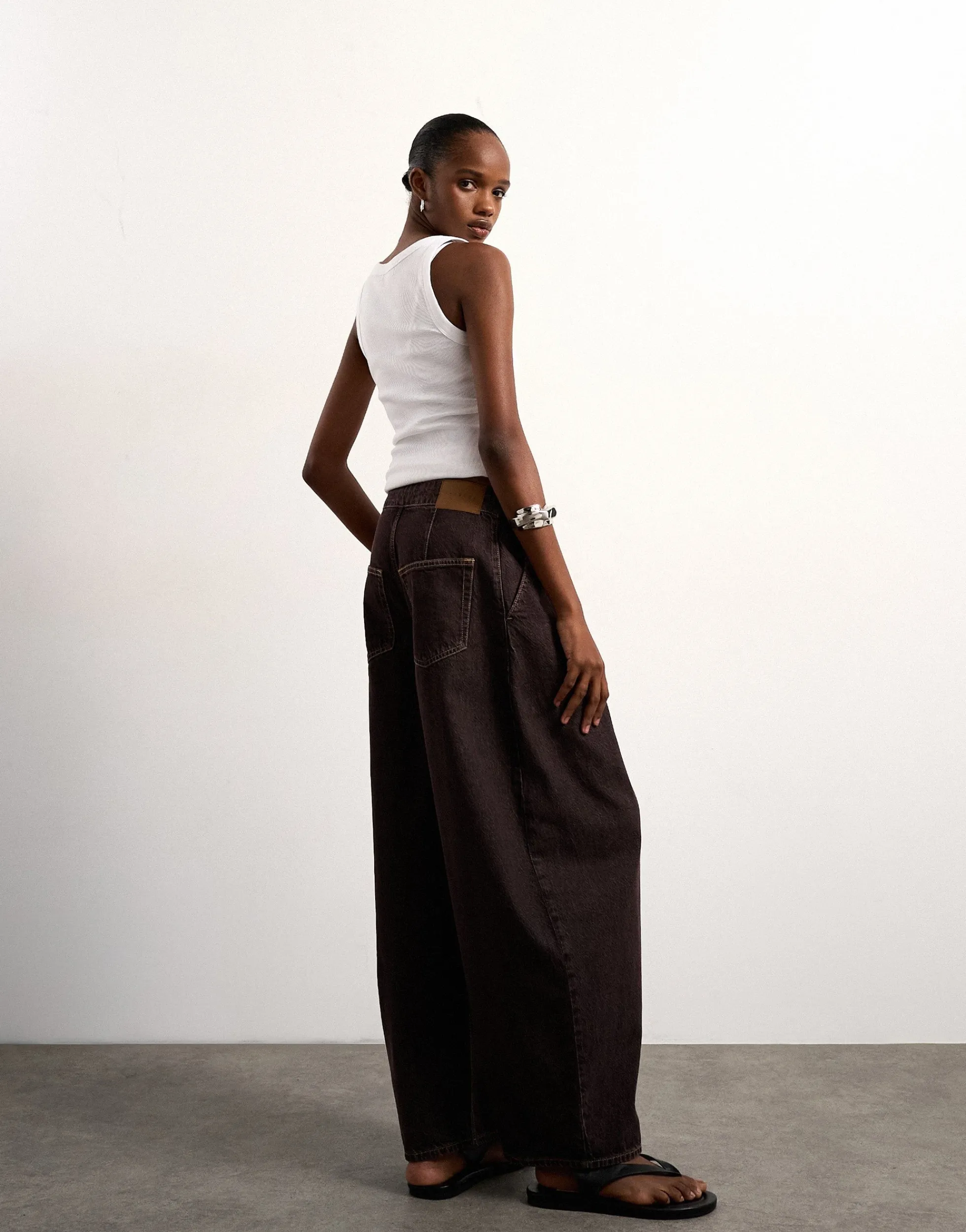 TSBELLE Mid Rise Barrel Fit Jeans