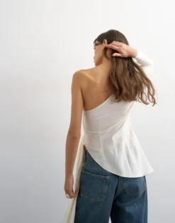 TSLIV Top
