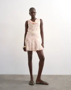 TSNIA Kurzes Kleid