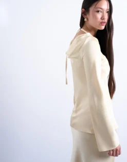 TSTALIA Top