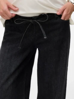 Umstands-jeans