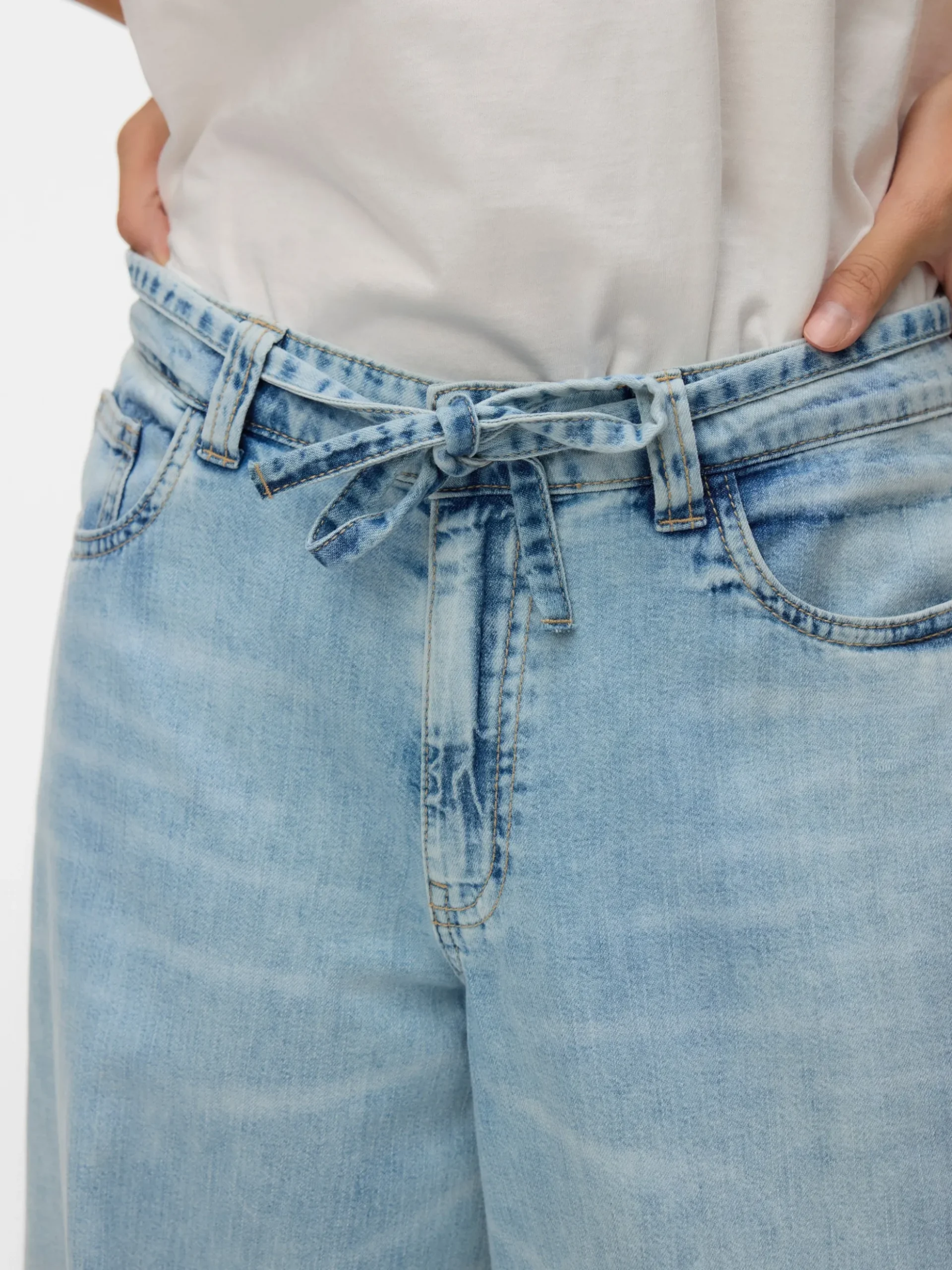VMAISA Mid Rise Weiter Beinschnitt Jeans