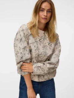 VMBETTY Jacke