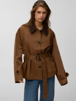VMCAMMIE Jacke