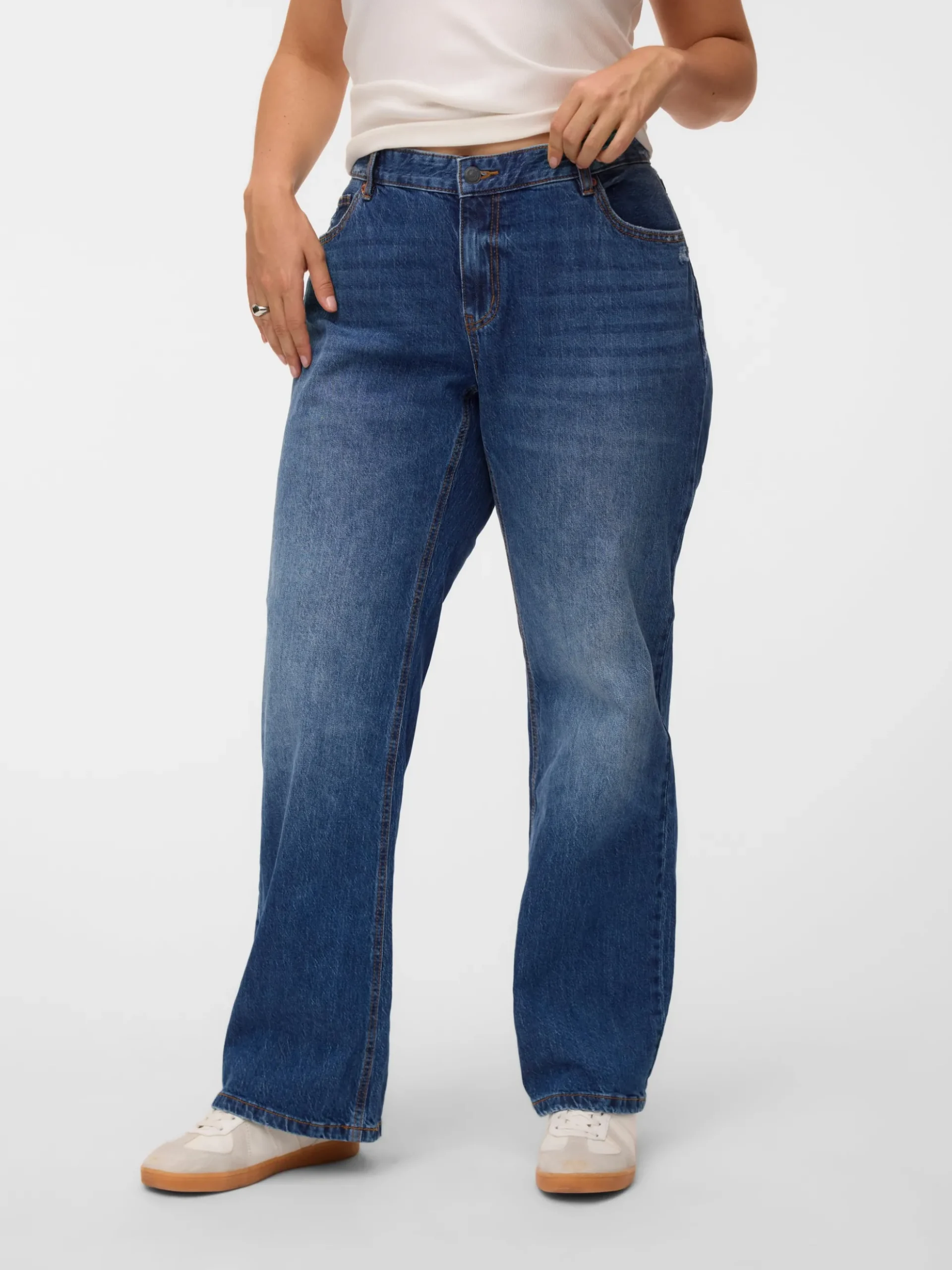 VMCASTA Mid Rise Ausgestellt Jeans