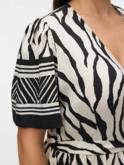 VMCKAMILLE Langes Kleid