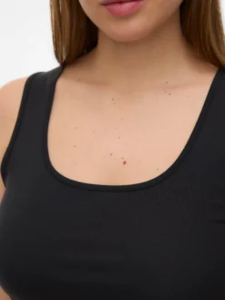 VMCKYLIE Top