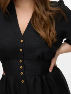 VMCMELANEY Kurzes Kleid