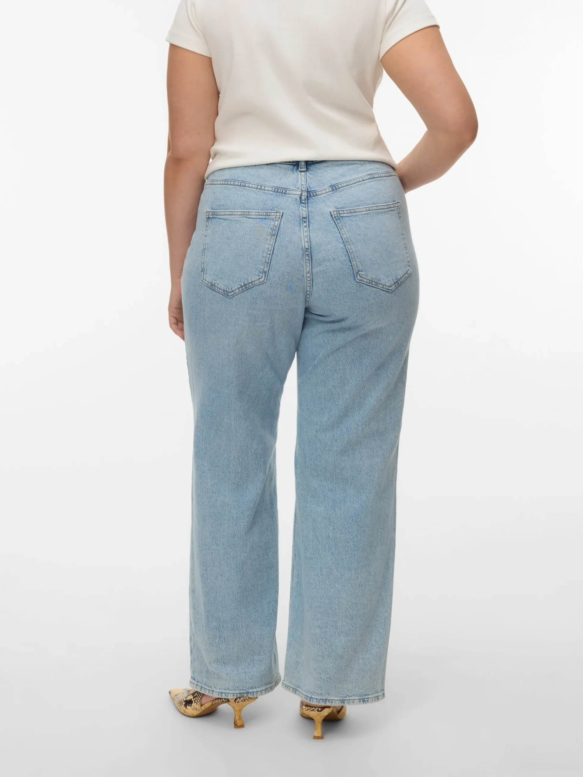 VMCTESSA Hohe Taille Weiter Beinschnitt Jeans