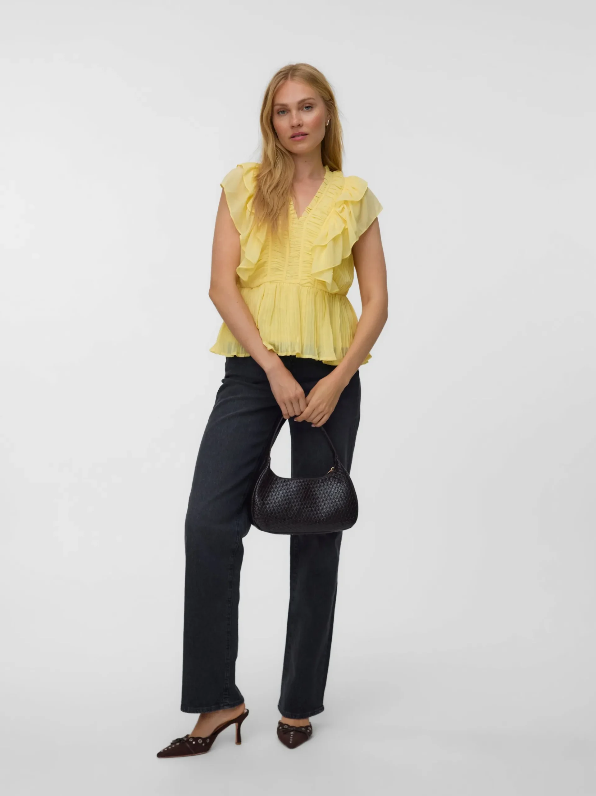 VMDORA Top