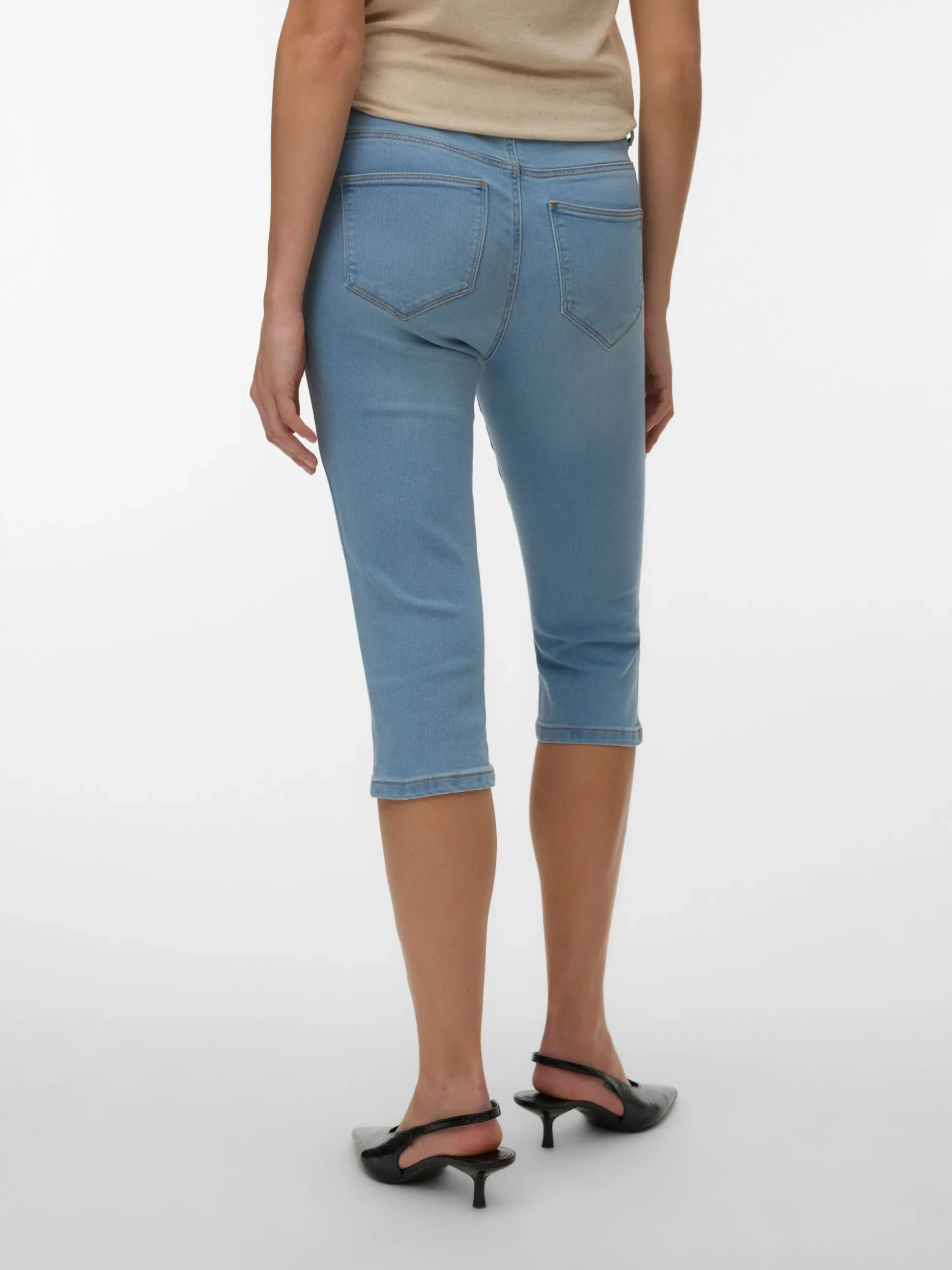 VMELLY Mid Rise Slim Fit Capris