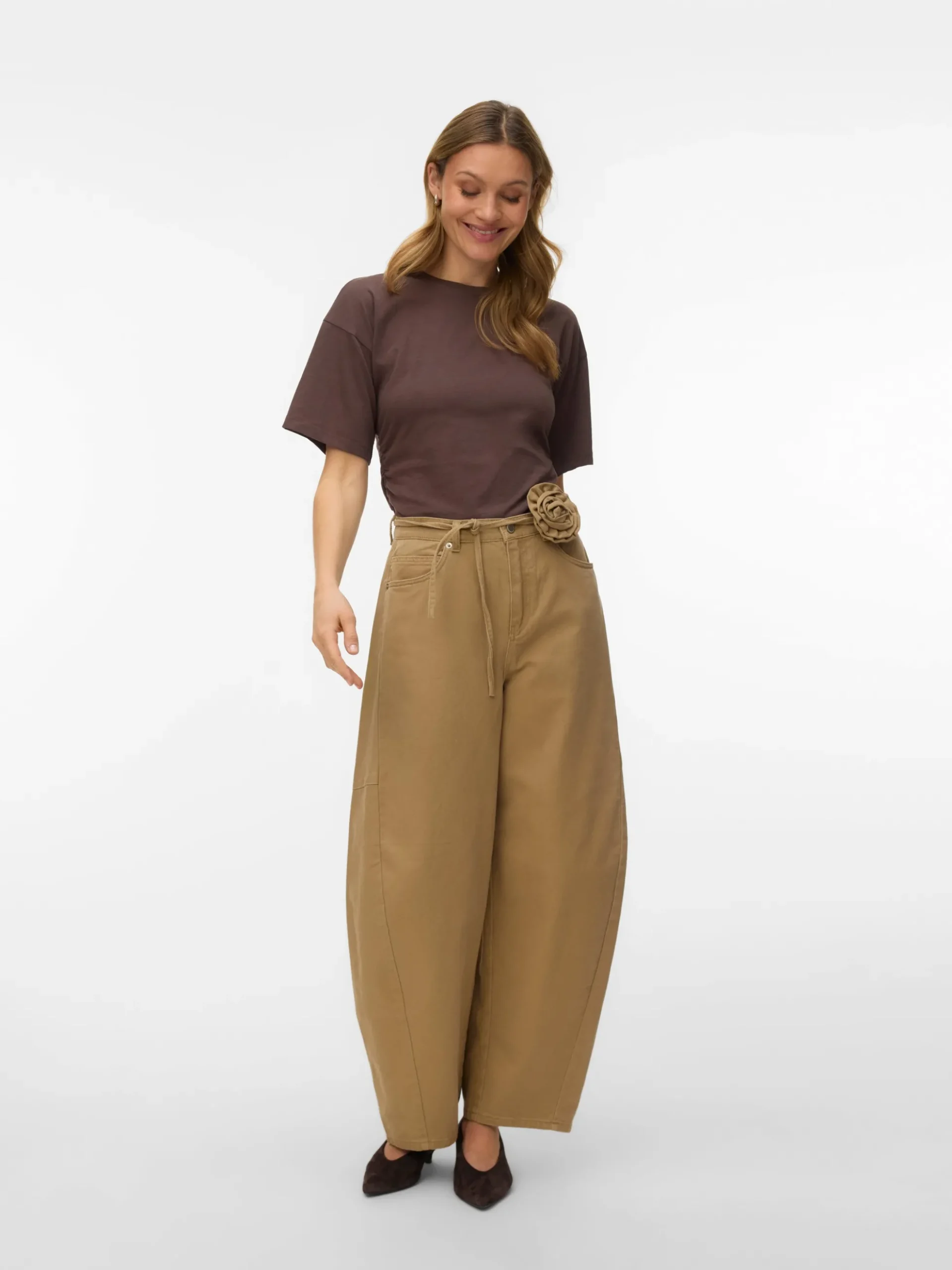 VMKAITLIN Hohe Taille Barrel Fit Jeans