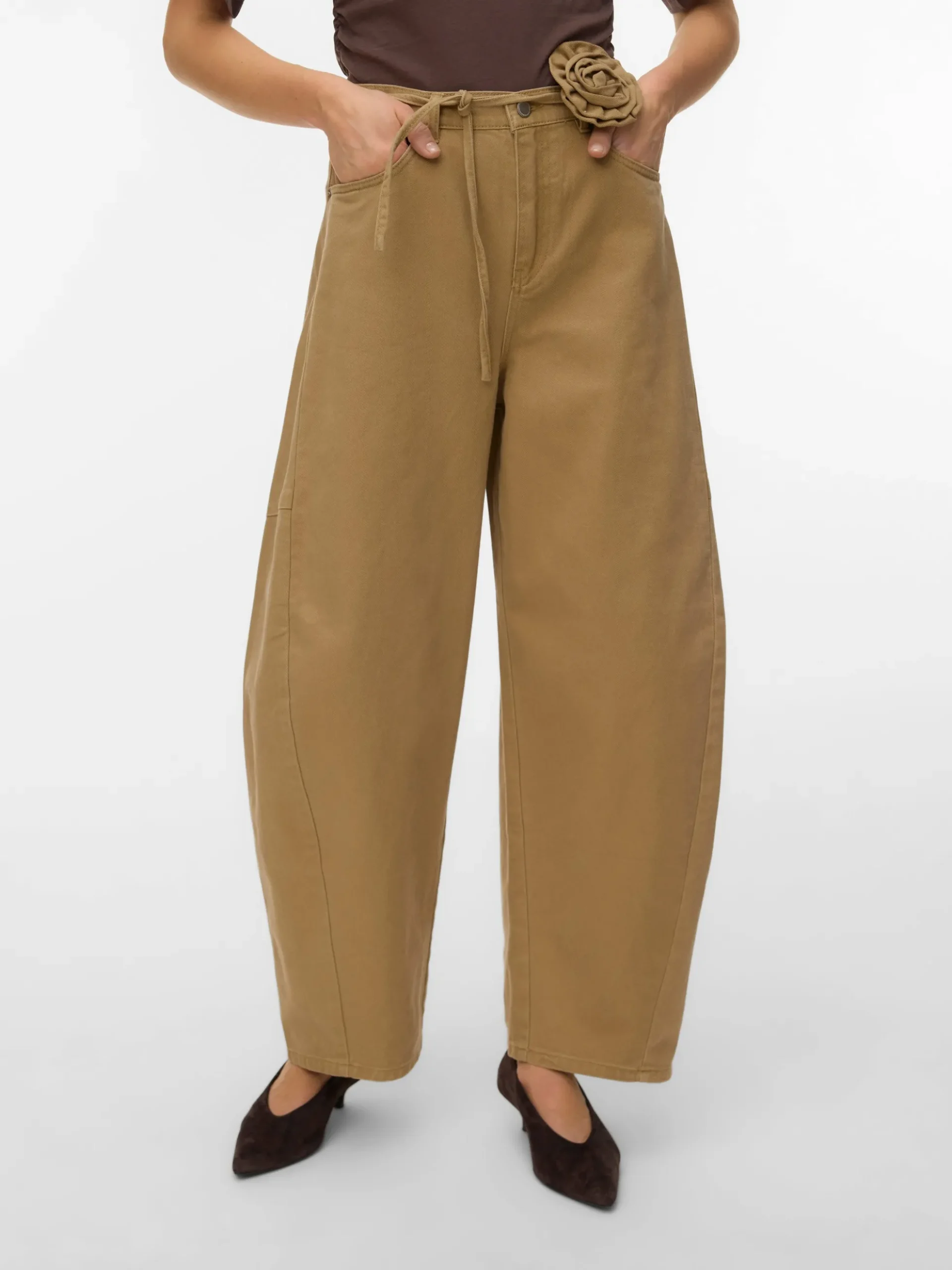 VMKAITLIN Hohe Taille Barrel Fit Jeans