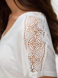 VMKELIA Top