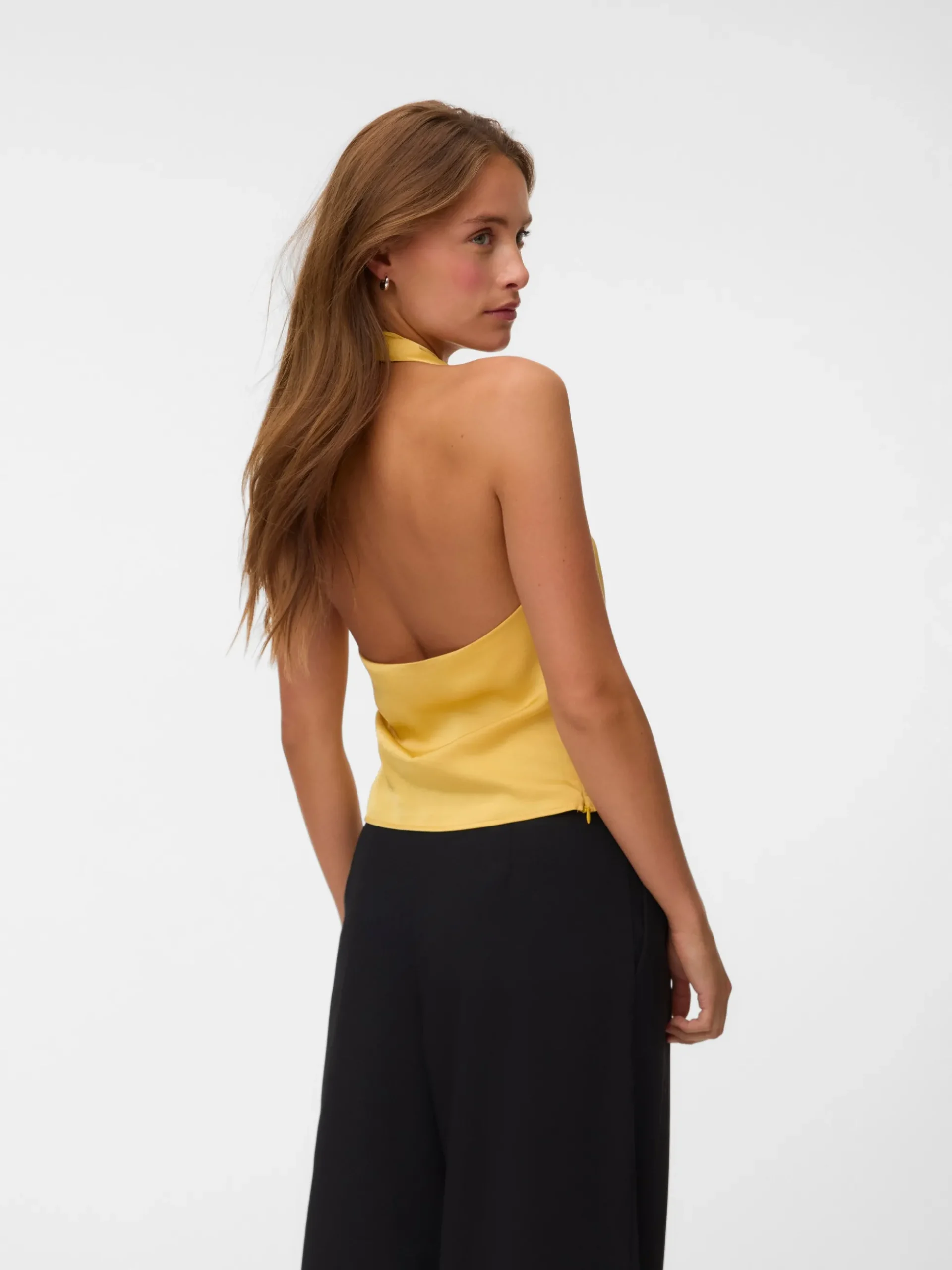 VMLIVIA Top