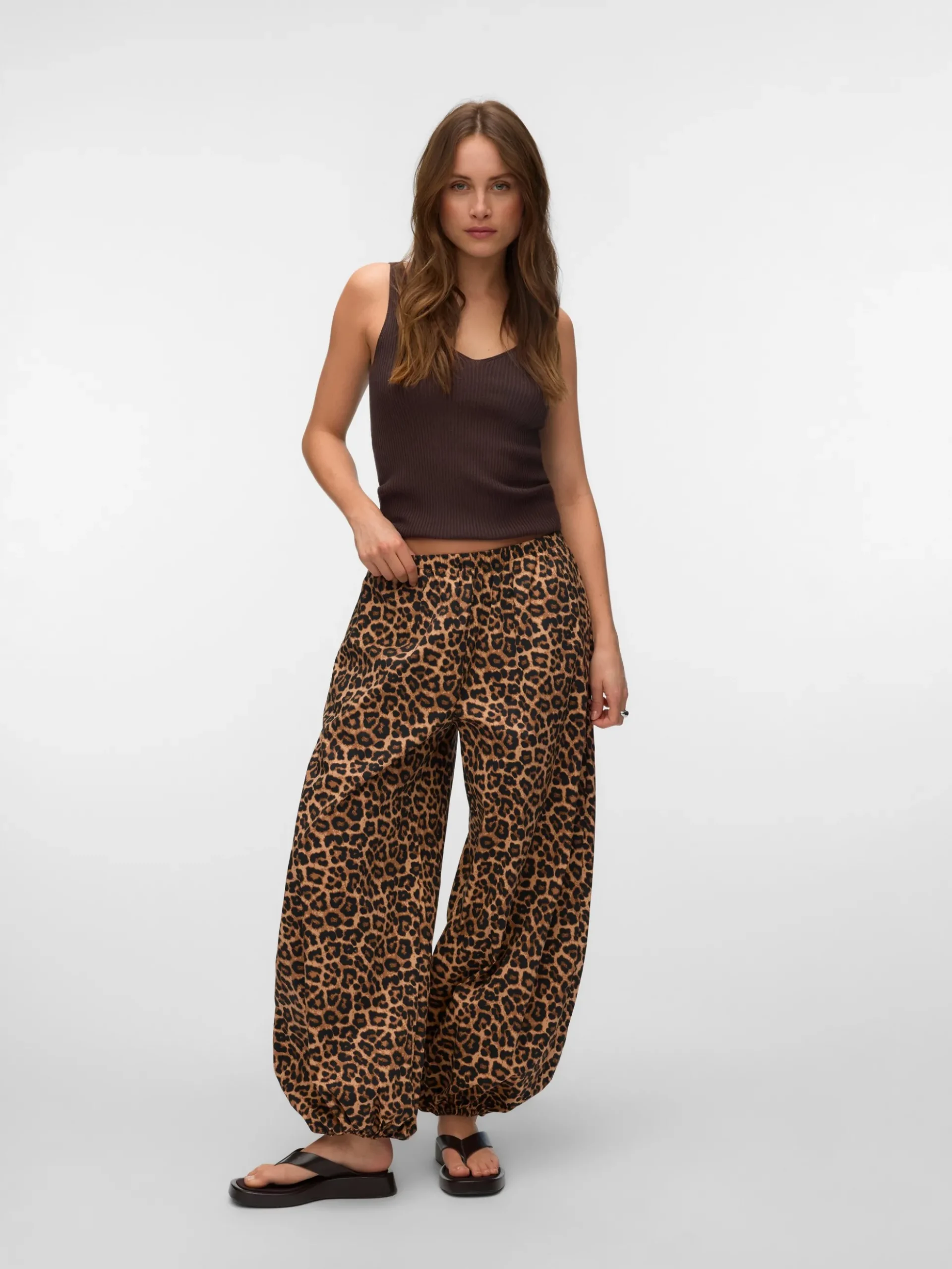 VMLOTUS Mittlere Taille Hose